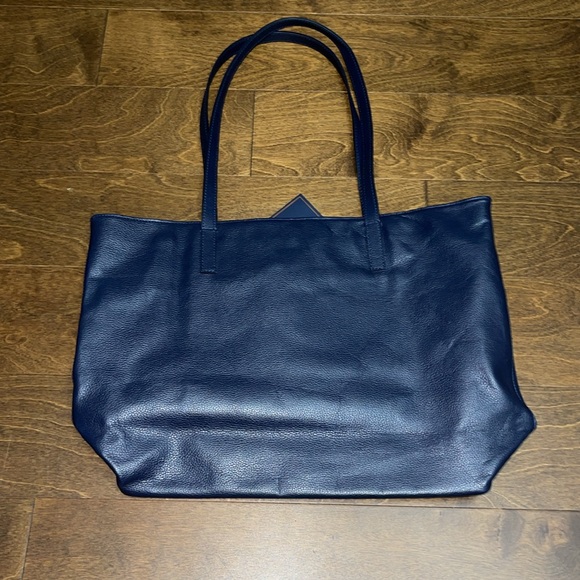 NWT, Links Kings leather tote - Picture 11 of 13
